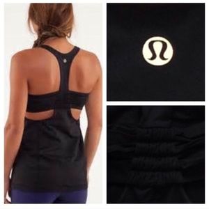 SOLD: Lululemon black turbo tank size 8